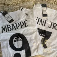 Camisetas de Real Madrid - Img 51548319