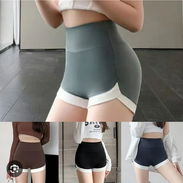 Short de licra de mujer para gyn talla unica Xl colores verde olivo y camelita y gris. Ideal para gyn. - Img 55869014