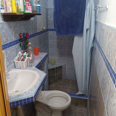 Vendo casa en luyano - 8/10