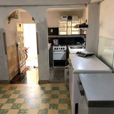 *160🏡EN VENTA ! APTO de 3 plantas☝🏽en el Cerro [ es un interior de catiguria por 10mil*  💡*‼️❕️‼️OJOOO NUNCA SE VA LA - 2/10