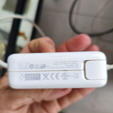 Macbook Pro 13" - 3/4