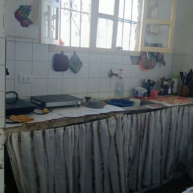 Se vende amplia propiedad en Guanabo muy cerca de la playa - 10/10
