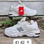 Tenis New Balance 1000 - Img 57252116