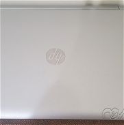 Laptop HP radeon r6 impecable 8ram 1 tb disco duro todo al 100 la batería 🔋 dura una hora o más súper cuidada - Img 45776233
