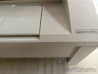 Impresora HP LaserJet Pro M102w Monocromática - 58121168 - Img 67996428
