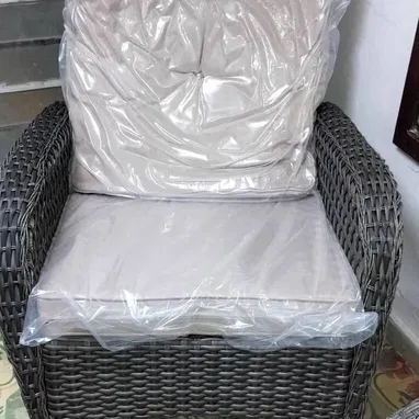 JUEGO DE SILLONES CON MESITA - 3/3