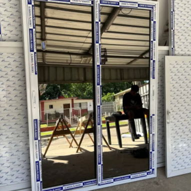 Puertas dobles y ventanas de aluminio - 4/10