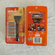 Máquina de afeitar Gillette Fusion 5 con 5 cuchillas de repuesto. - Img 56618259