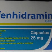 Difenhidramina o Benadrilina caja con 30 cápsulas de gel de 25 mg - Img 45329532