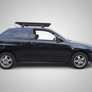 Combo único en las redes SEAT Ibiza con trailer 52496969 - 5/6