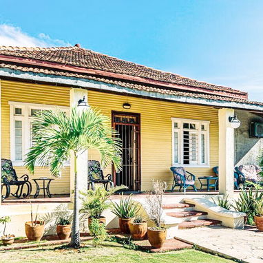 🏠 Renta De Casa En Santa Fé. 🌊 Tiene vista y acceso al mar con precios accesibles. 📱 Reservas: +5355284821 - 8/9