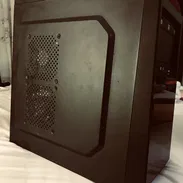 Vendo me pc que me voy del pais (alamar) - Img 58068132