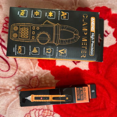 llevate este detector de corriente mas un jucon multimetro por 25 USD - Img 123482373