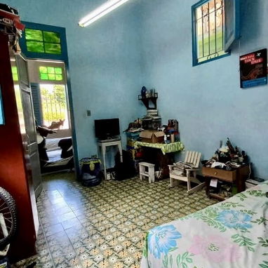 Casa con portal y patio en Santa Amalia - Img 105945447