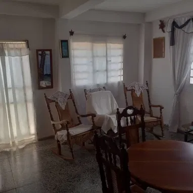 Casa en venta en Marianao! Oferta! - Img 121686231