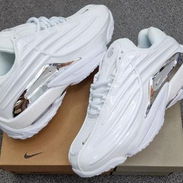 NIKE Noctas blancas Originales ✅️ precio: 80 usd ⭕️ media talla reducida - Img 57981059