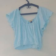 Blusas (Talla S)(De uso, cómo nueva) - Img 52356263