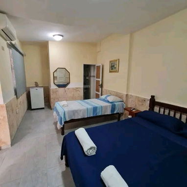 Cod.Z ‼️ Casa en alquiler en Varadero. Capacidad 10 personas - Img 115504913