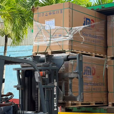 PANELES JMD DE 620 WATTS PRECIO:290 USD ( x unidad) 💵 X PARLET 280 USD 💵 - 2/2