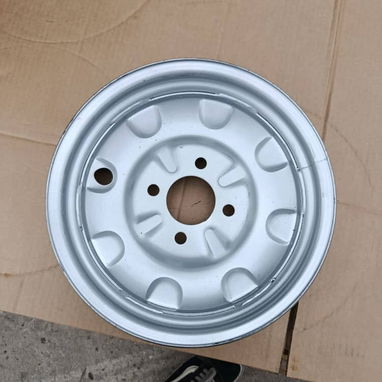 Gomas cámaras y llantas de triciclo - Img 123877366