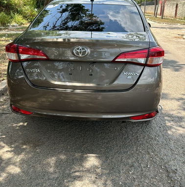 Vendo Toyota Yaris del 2020 importado 33 mil kilómetros - Img 69522182