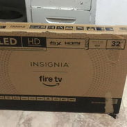 Marca INSIGNIA 32" Modelo: NS-32F201NA26 Año Modelo 2025 Serie de modelos F20 - Img 57882833