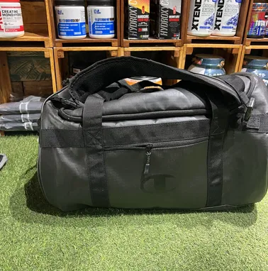 Bolsos y mochilas originales para el gym - Img 95492328