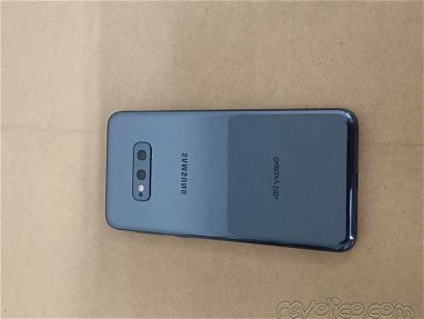 Se vende Samsung S10e nuevo de 6 con 128 - Img main-image-45683885