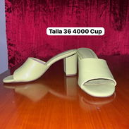 tacones y sandalias - Img 56173026