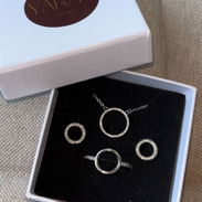 Conjunto de plata de arteria anillo y cadena se vende por separado también - Img 54693335