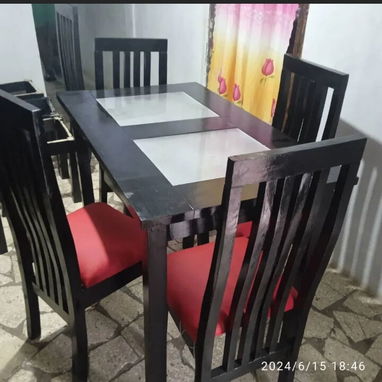 Comedor de madera - Img 123284203