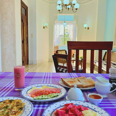 🧽Apartamento de 3 Cuartos en el Vedado con Vista Panorámica REF 1430 - Img 104130408