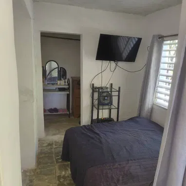"$18.000usd AJUSTABLE. En venta casa  de 2 plantas en Guanabo, en Ampliacion  Marbella. - 5/10