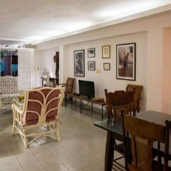 Apartamento en Vedado de 3 habitaciones y kit solar - 4/10