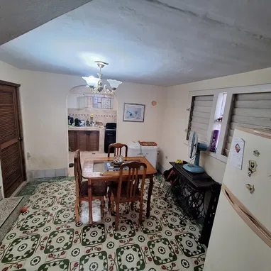 En oferta!!! precioso apto de 2 cuartos en bajos en Santos Suárez!!! - Img 116103826