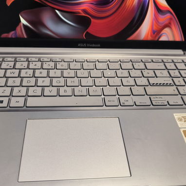 Laptop Asus Vivobook 15 - Img 120132078