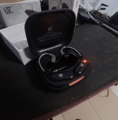 Vendo  Auriculares profesionales IEM KZ ZS10 PRO X con kit de conversion  inalambrico - Img 88748488