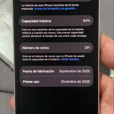 iPhone 17 Pro 256 GB, libre de fábrica, 94% batería, impecable - 2/2