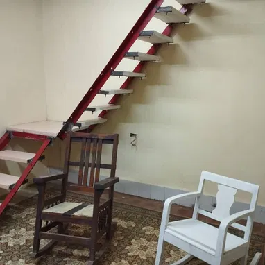 CASA CON EXCELENTE UBICACIÓN - 5/10