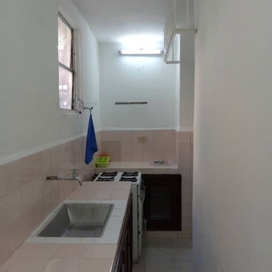 Apartamento en el corazón del Vedado! - Img 122717989
