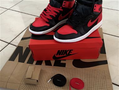 Nike Air Jordan 1 High Retro OG Satin Bred - Img 66390991