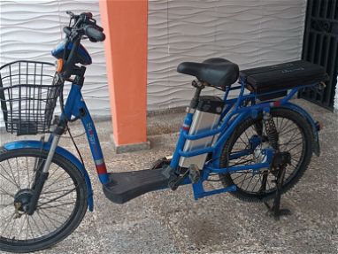 Bicicleta eléctrica de uso - Img 66937938
