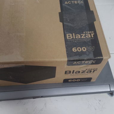 Se vende estas 2 cosas una laptop del vieja y para piezas mas una fuente marca acteck para computadora - 4/4