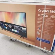Televisor marca Samsung de 65 pulgadas crystal UHD serie 7 Smartv 4k nuevo en caja - Img 45485190