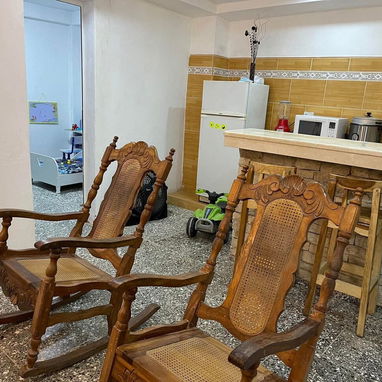 Venta de casa puerta de calle en el Cerro,muy buena construcción - Img 121409976