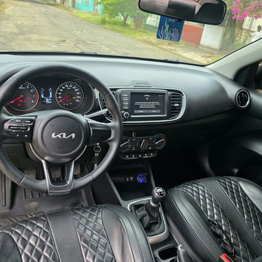 KIA SOLUTO 2025 - 4/4