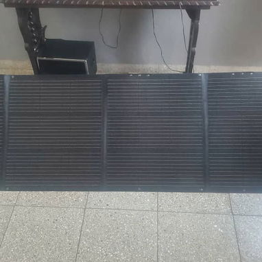 Vendo panel solar plegable 200W - 3/4