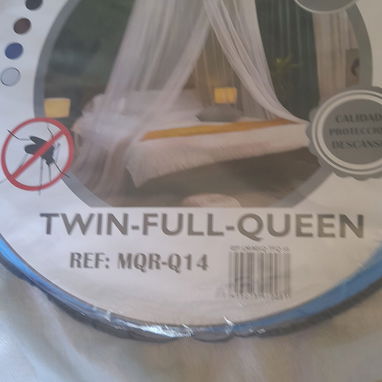Vendo Mosquitero. Cama camera. De colgar. 6500 cup. O 10 usd 6,500 CUP LLAMAR a Pablo al teléfono 59 17 06 87 o mensaje - Img 125734448