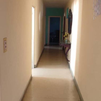 Ref# 80. Casa biplanta en altos super céntrica con 4 cuartos y placa libre!!! - 2/10