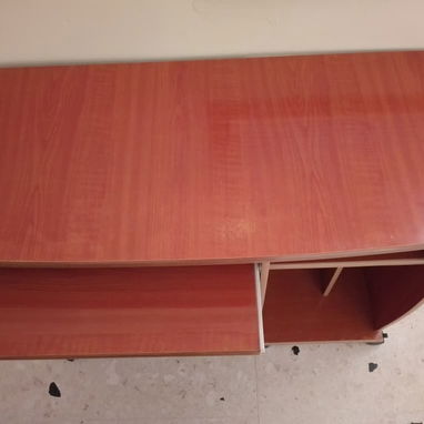 MESA DE COMPUTADORA $40 Ganga - 3/6